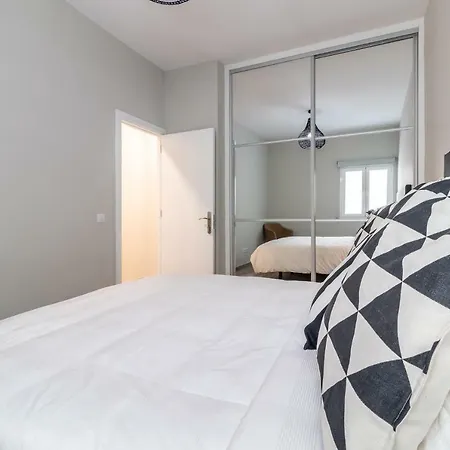Flatguest - Sweet Urban Appartement *